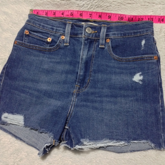 Levi's | High Rise Jean Shorts | Size 27 - Picture 5 of 6